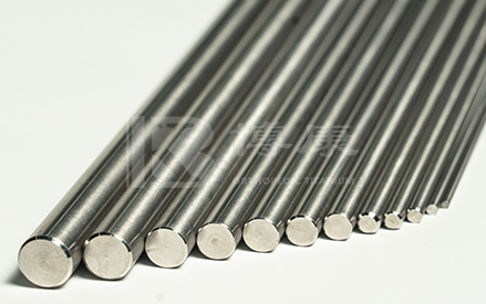 Wat zijn de specifieke toepassingen van Titanium Bar op het gebied van medische hulpmiddelen?