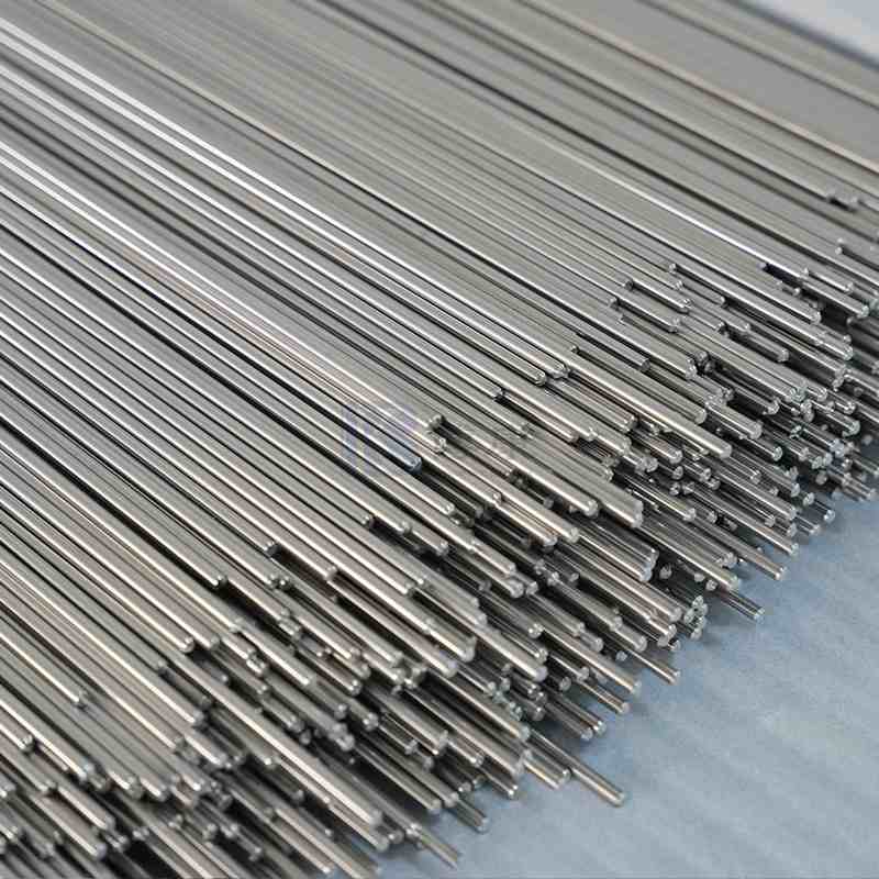 Titanium staaf