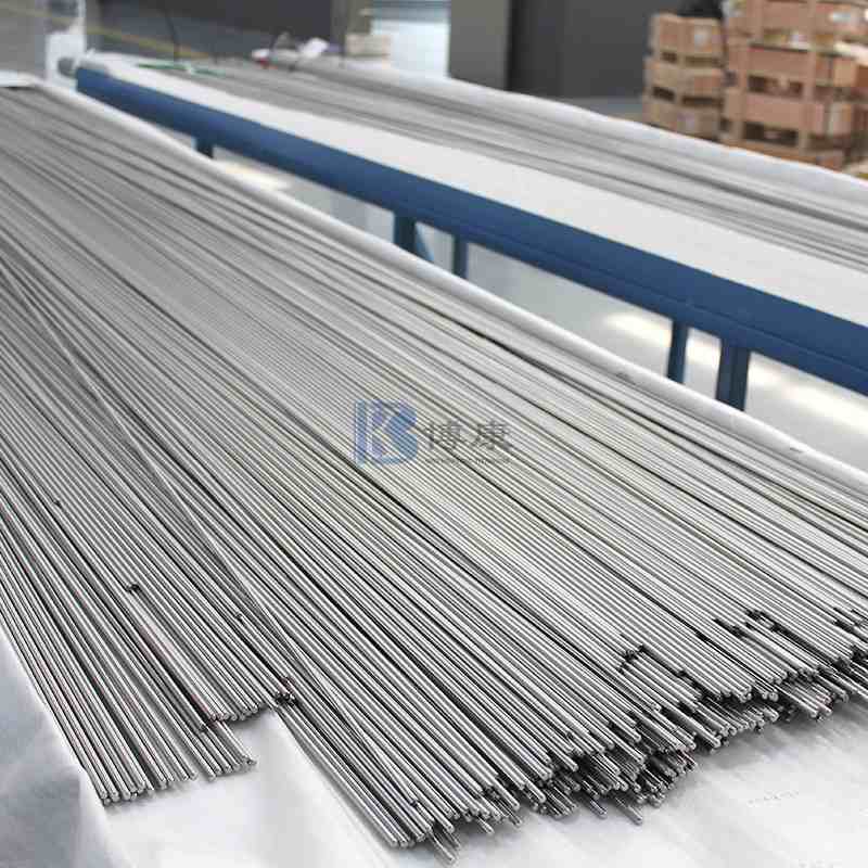 Titanium rechte draad